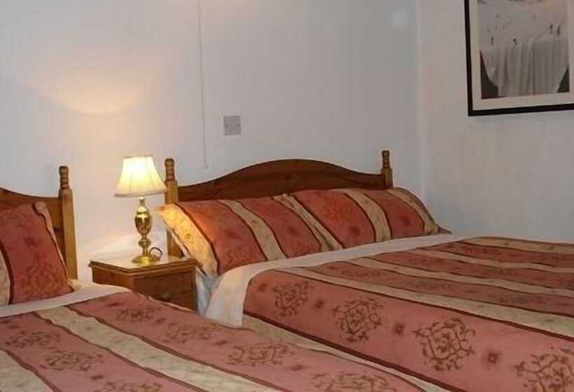 بنسيون Masslink Guest House