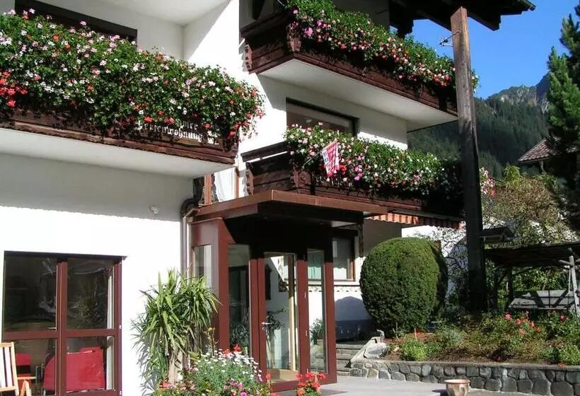 Valbella Bed & Breakfast