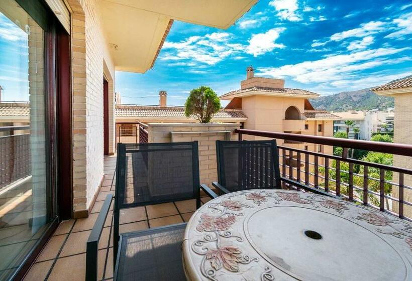 Apartamentos Albir Confort Avenida 3 Dorm