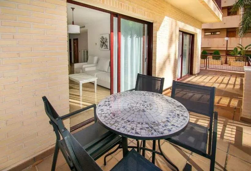 Apartamentos Albir Confort   Avenida 3 Dorm