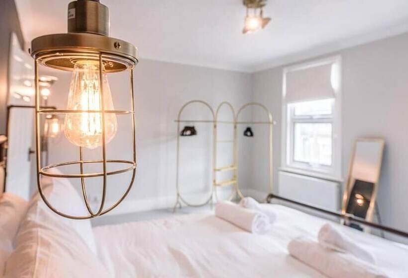 First Light Pakefield Air Manage Suffolk