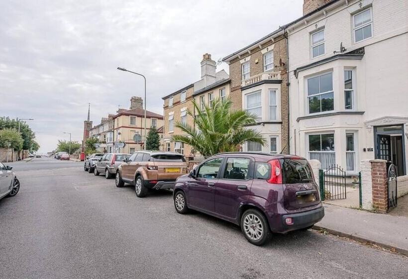 First Light Pakefield Air Manage Suffolk