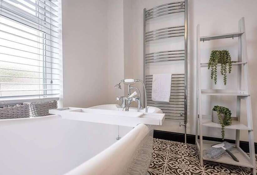 First Light Pakefield Air Manage Suffolk