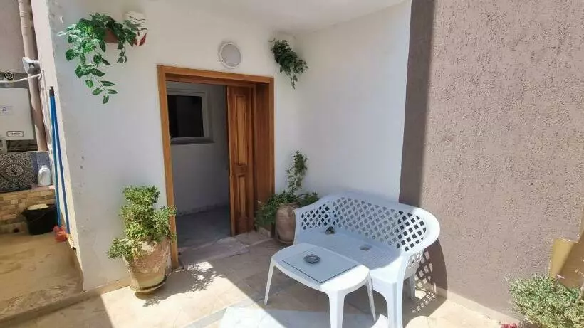 L Andalousia 10 Minutes From Airport