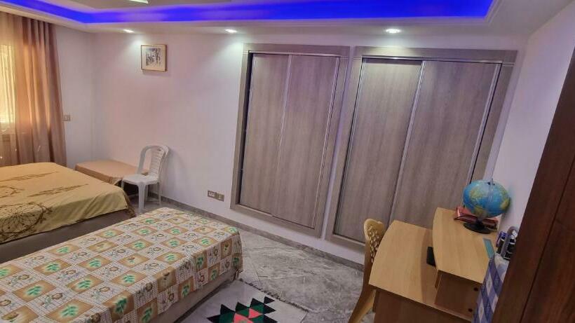 L Andalousia 10 Minutes From Airport