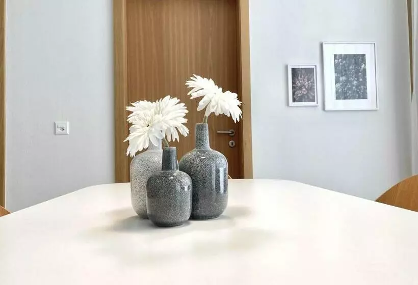 Modern, Gemütlich & Zentral 3.5 Zimmerwohnung