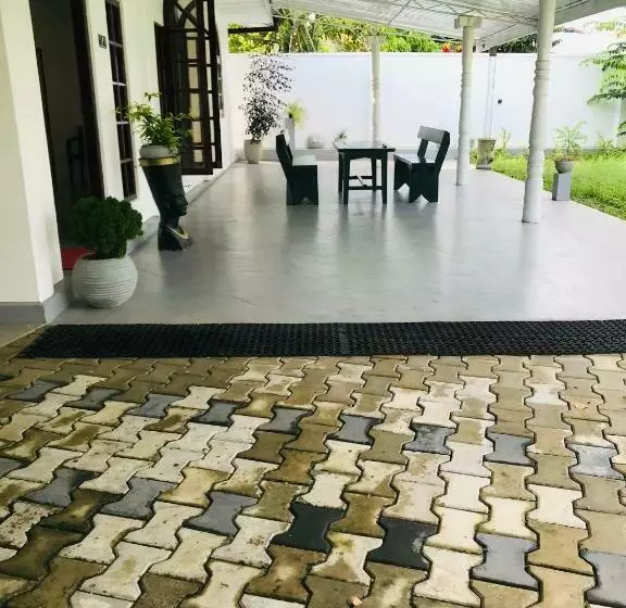 Navis Villa