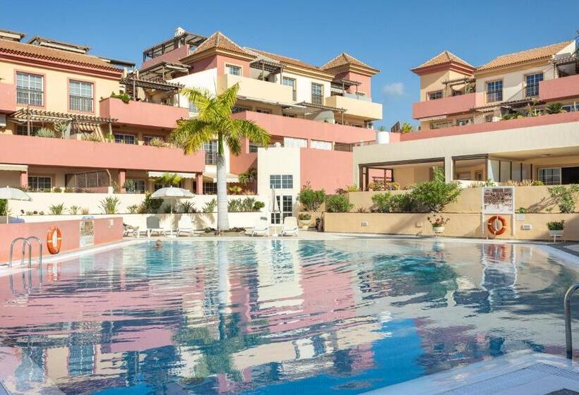 Terrazas Del Duque Sunset Apartment