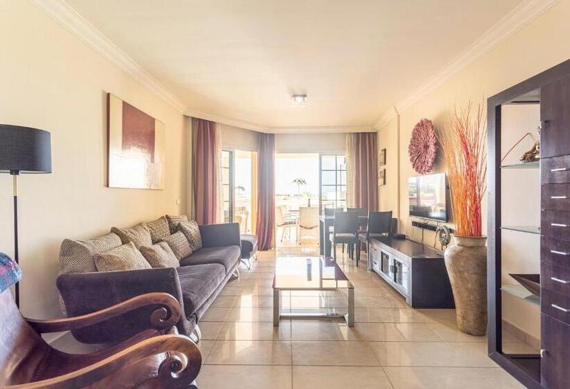 Terrazas Del Duque Sunset Apartment