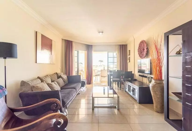 Terrazas Del Duque Sunset Apartment