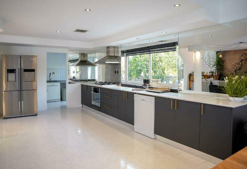 Yalarent Ivy Villa With Private Pool