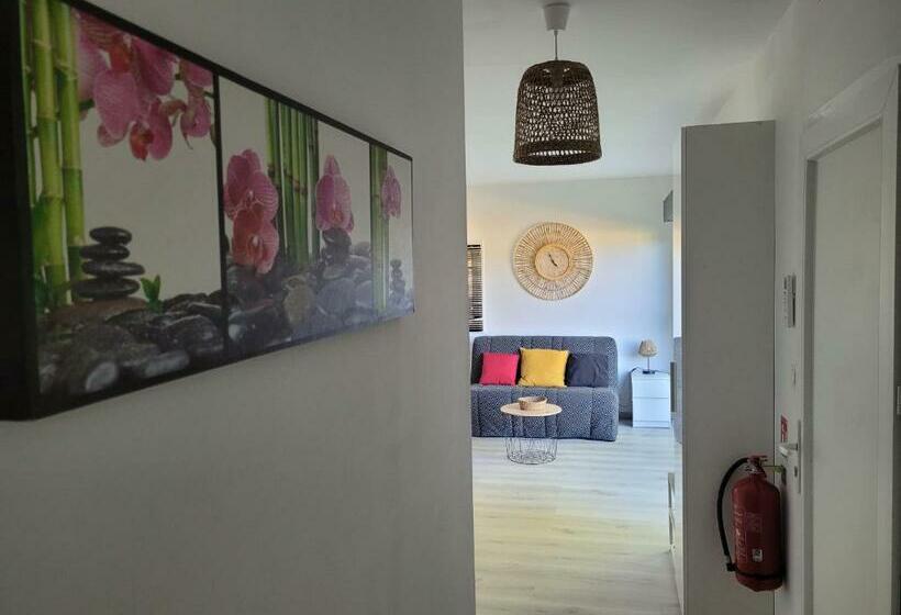 Appartement Tout équipé En Rez De Jardin Entre Gard Et Ardèche