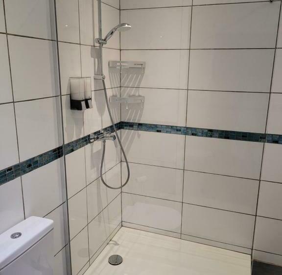 Appartement Tout équipé En Rez De Jardin Entre Gard Et Ardèche