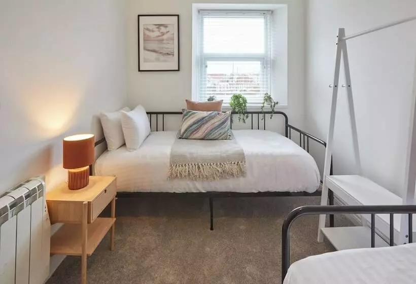 Host & Stay   North Quay Apartments