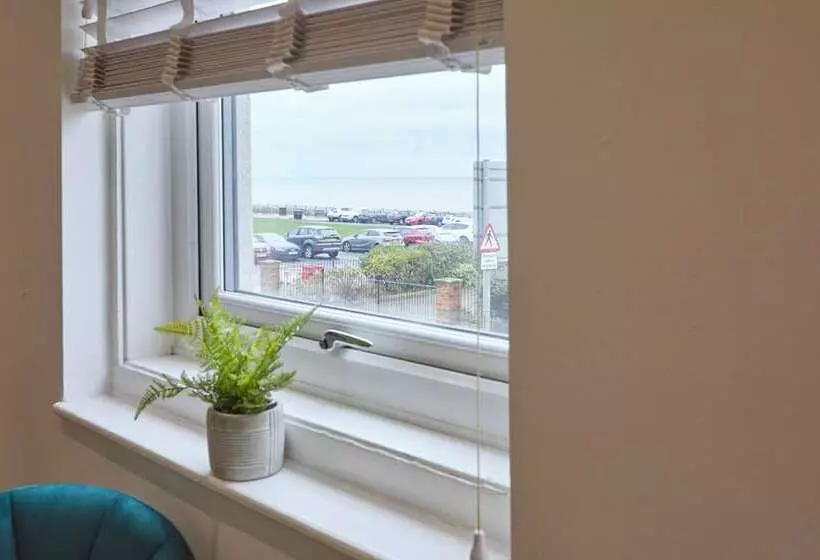 Host & Stay   North Quay Apartments
