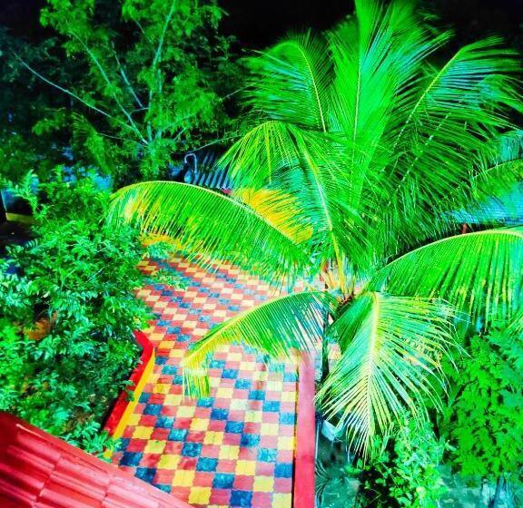 Smith Garden Farm House Auroville Pondicherry