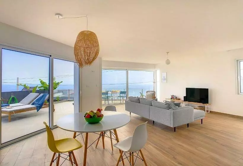 Villa Omar By Lovelystay