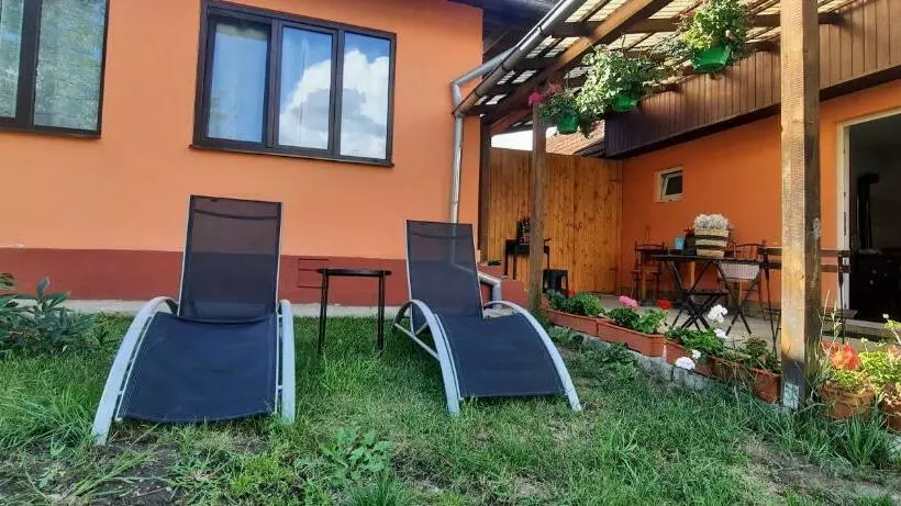 Casa Lu  Momo