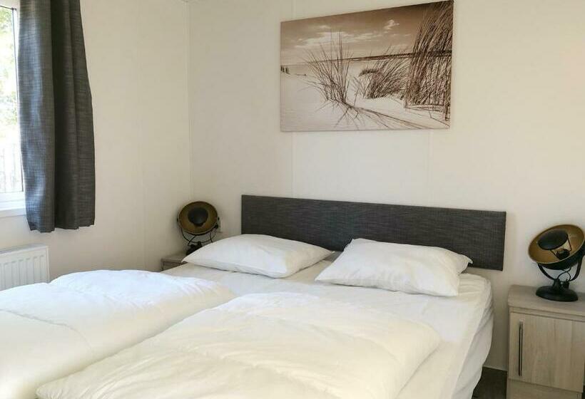 Chalet 516 Op Recreatiepark De Wielen