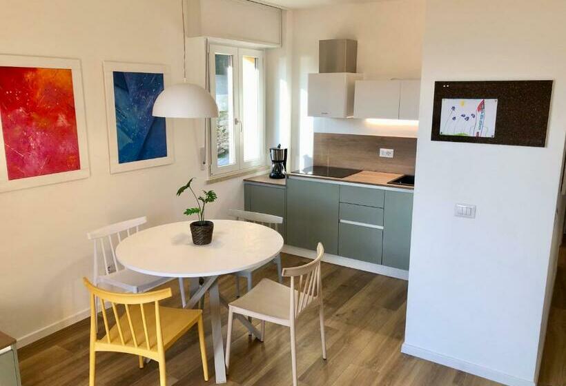 Lake View Sottodossi Apartment