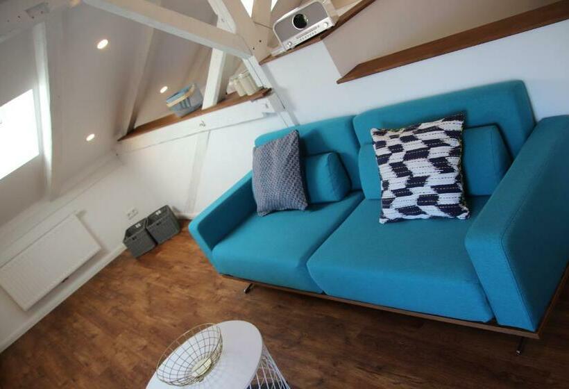 Altes Bahnhofsvorsteherhaus Oben