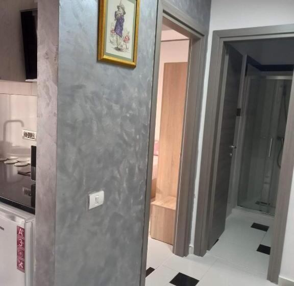 Apartament 2 Dormitoare și Living Bloc Nou