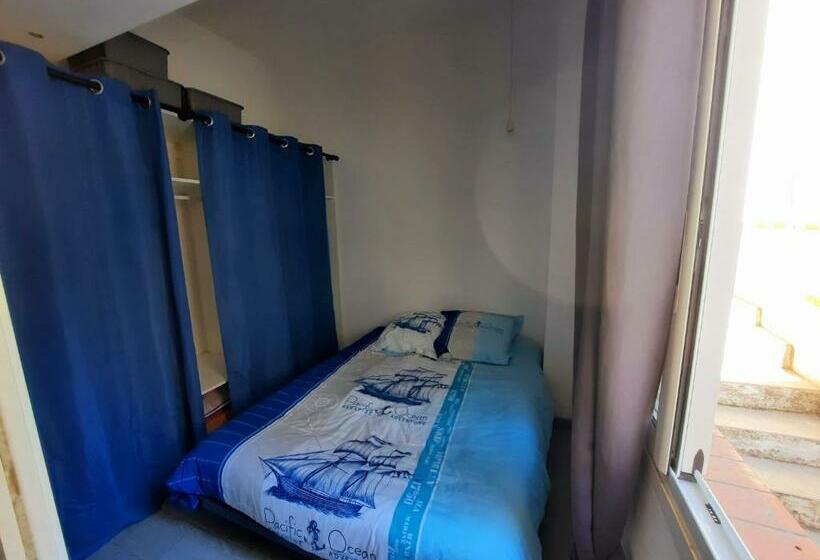 Charmant 2 Pièces Avec Jardin Privé   Bord De Mer