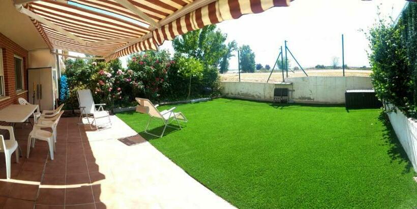 El Jardin De Los Manantiales