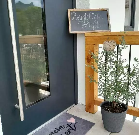 Ferienwohnung Bergblick Loft