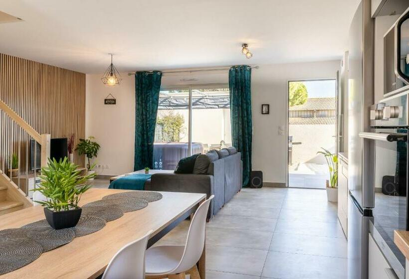 Villa Méditerranéenne 4 étoiles, Villa Neuve Proche Plage