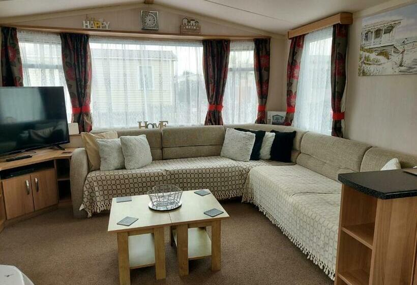 95 Holiday Resort Unity 3 Bed Passes Included