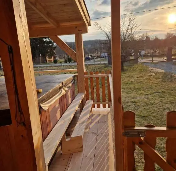 Bagolyvár Vendégház