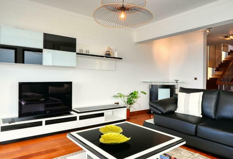 Bairos House, A Home In Madeira