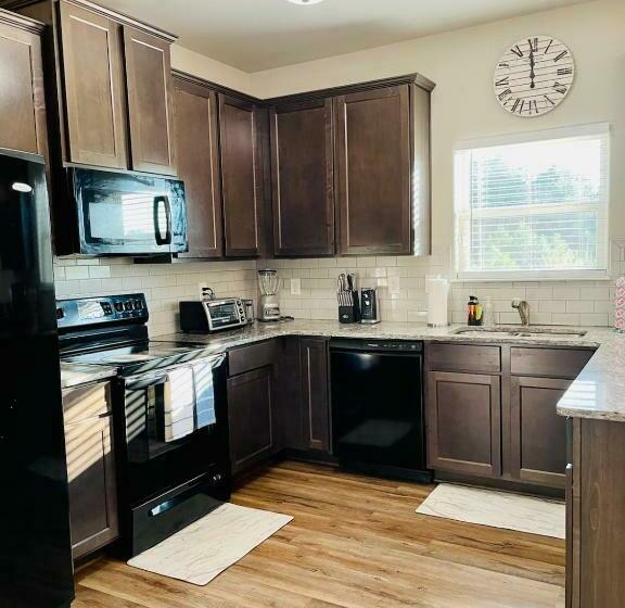 Cozy 4br In Suburbs Of Metro Atlanta