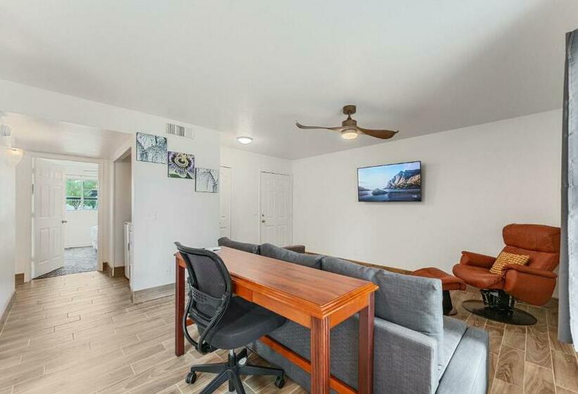 Coolidge 3bd 2ba Upgraded Apartment With Amenities