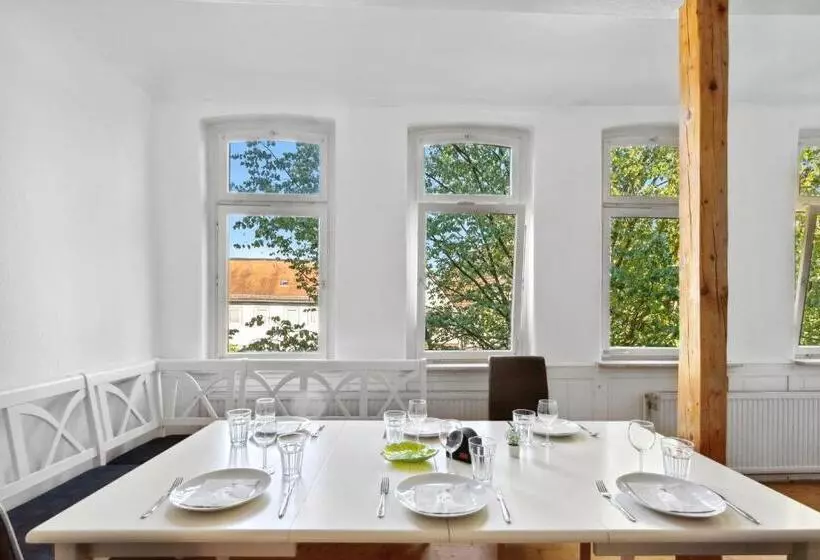 Friedberger Charme, 6 Personen, Traumlage, Parken, Kicker