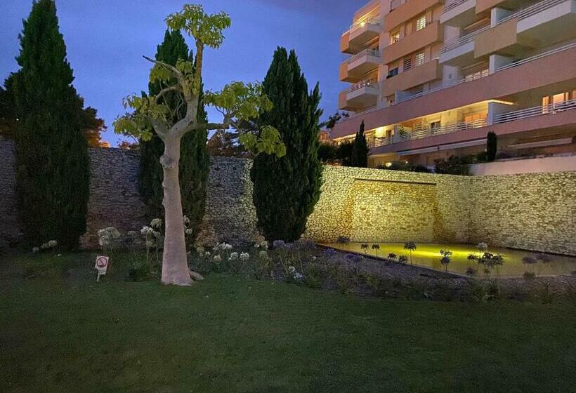 Queenhouse.bafureira