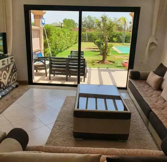 Superbe Villa Avec Piscine Privée