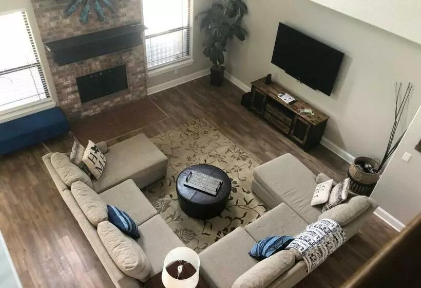 The Retreat At Hempstead