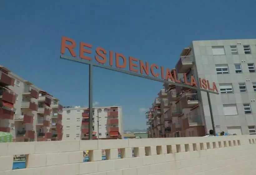 Apartamento Con Piscina En Primera Linea De Playa