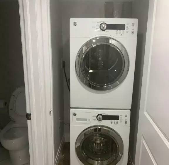 Cozy Basement Suite Exuding Luxury Location & Convenience!