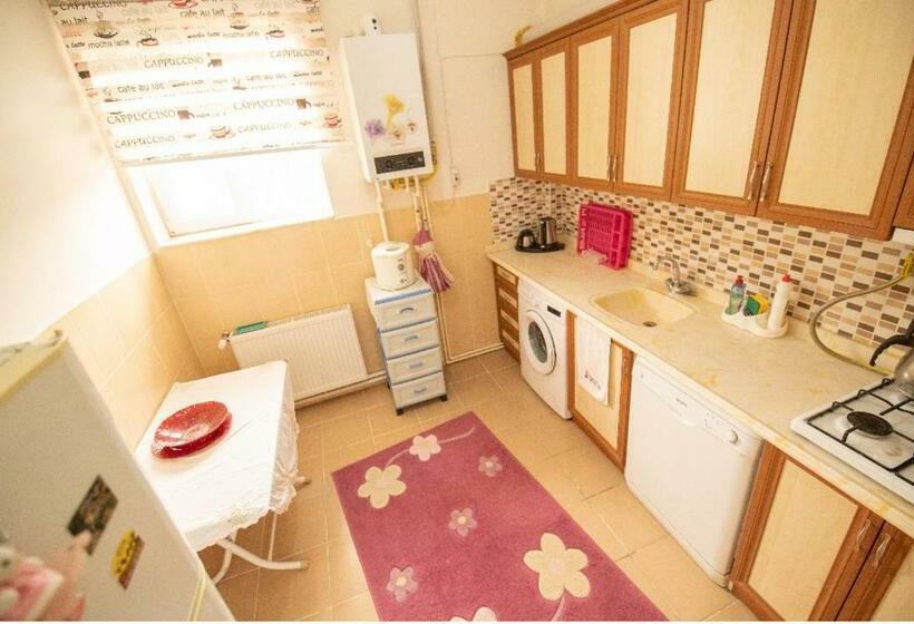 Flat With Cosy Veranda