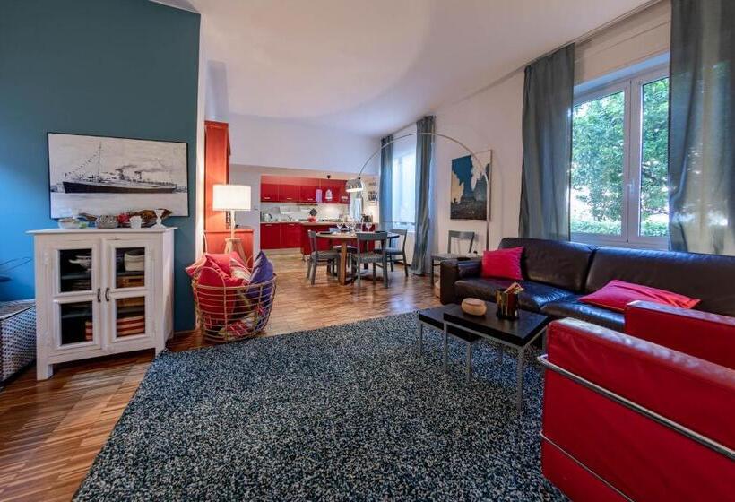 H11 Country Lux Jacuzzi Sanremo Garden