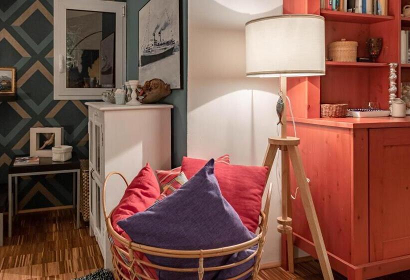 H11 Country Lux Jacuzzi Sanremo Garden