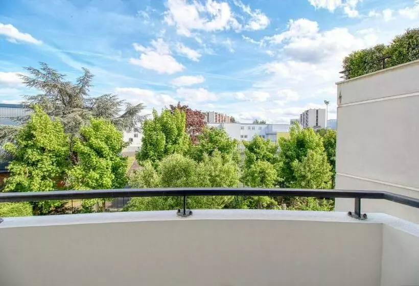 Appartement Proche U Arena Et La Défense