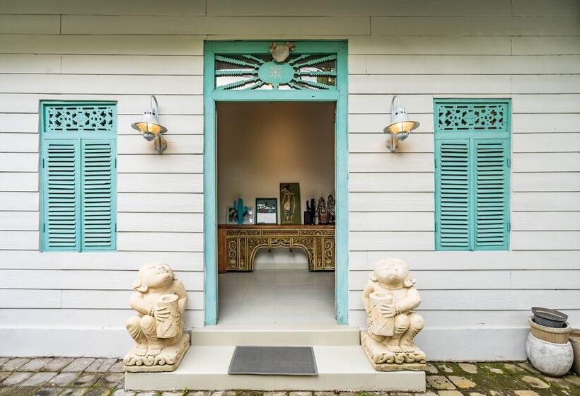 Plum Villa By Betterplace