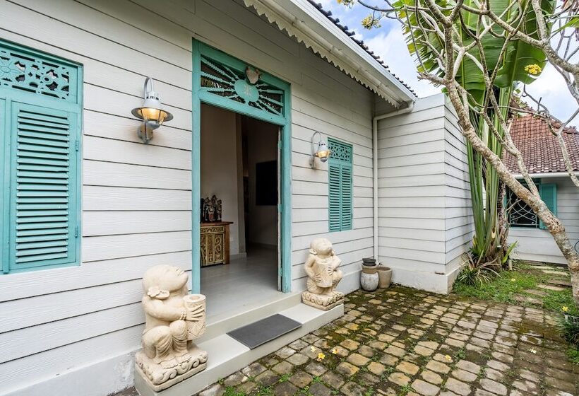 Plum Villa By Betterplace