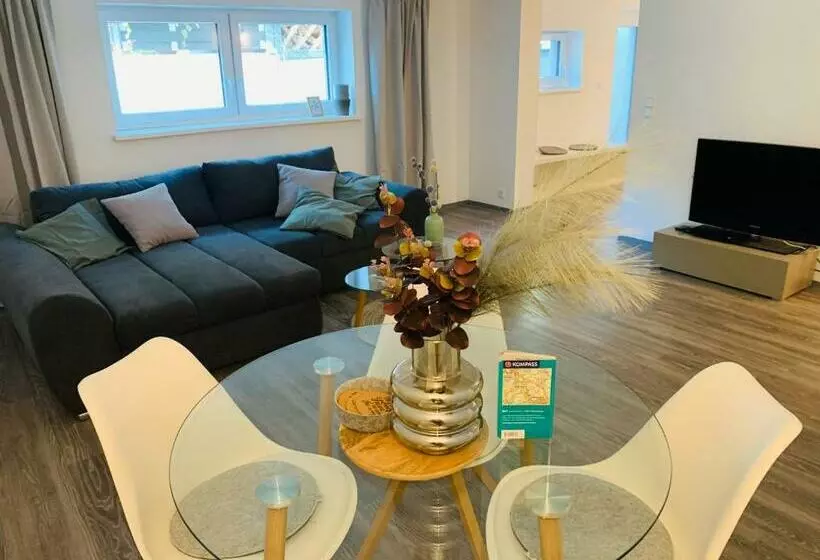 Schickes Apartment Mit Direkter Waldrandlage