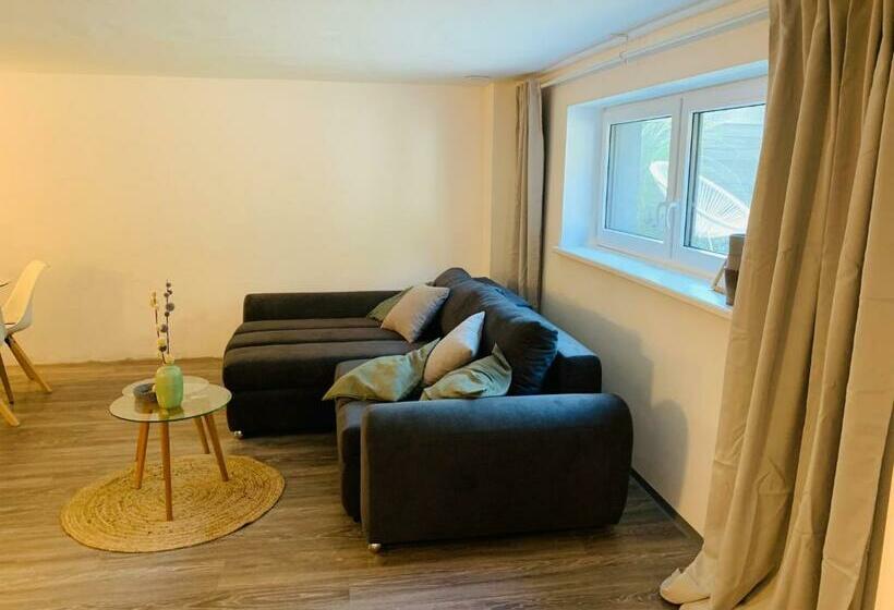 Schickes Apartment Mit Direkter Waldrandlage