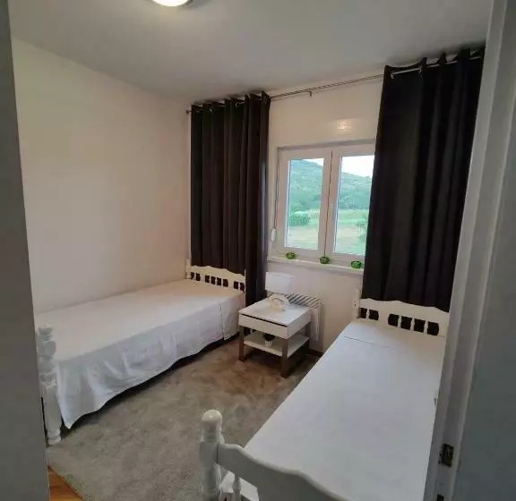 Apartman Avlija